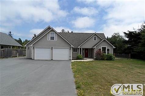 1st image of 101 Parker Ln