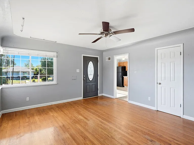 3651 Forest St — Photo 9