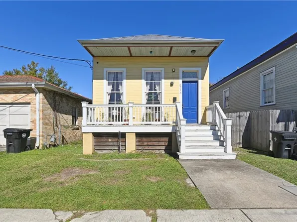 6215 Dauphine St, New Orleans, LA 70117