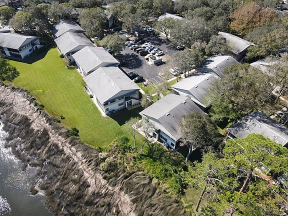 2nd image of 22 Santiago Ct