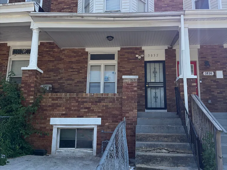 3832 Cottage Ave #1A-650-1A — Photo 1