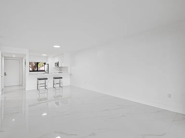 510 W Park Dr #104-3 — Photo 19