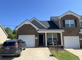 1011 Muna Ct, Spring Hill, TN 37174