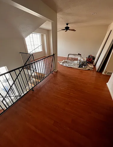 May Rent FREE!! Photo 1