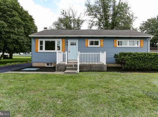 912 E Evergreen Rd, Lebanon, PA 17042