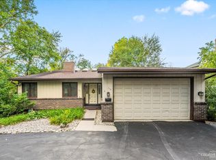728 S Naperville Rd, Wheaton, IL 60189