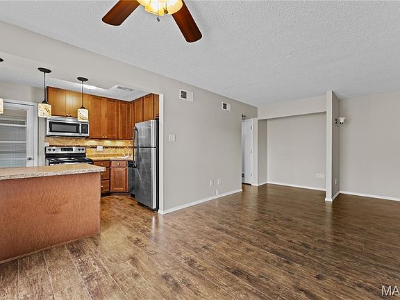 4th image of 11709 Casa Grande Dr APT E