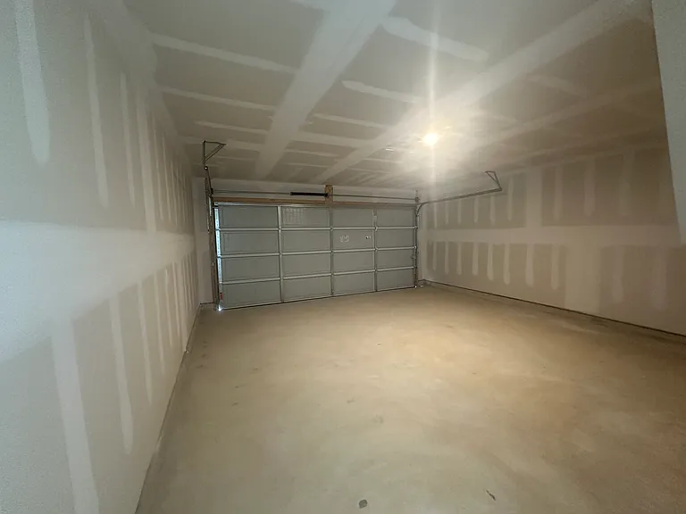 2420 Hunter Peak — Photo 22