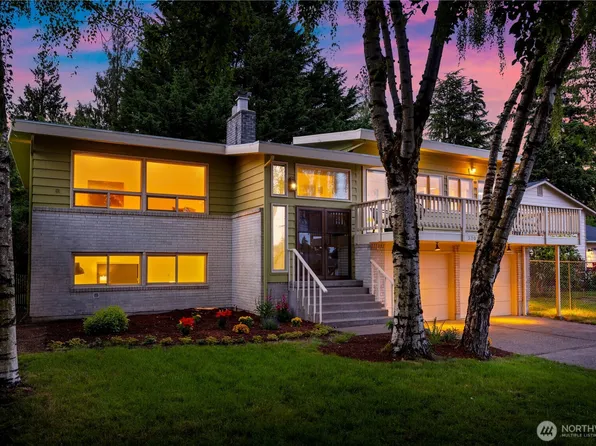 3702 S 194th Street, SeaTac, WA 98188