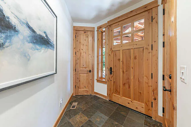 10236 Valmont Trl — Photo 9