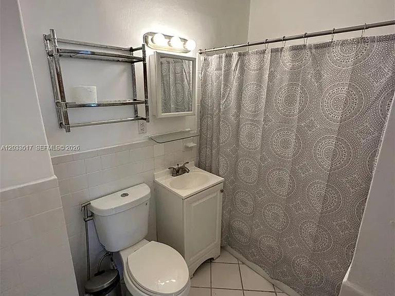 3801 Indian Creek Dr #301 — Photo 6