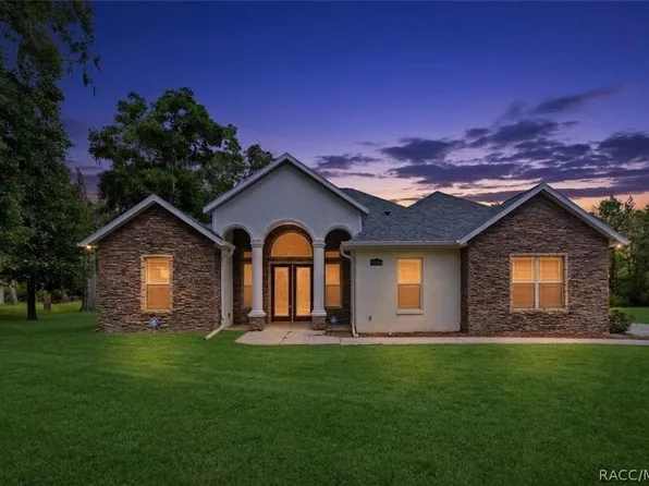 3049 W Laurel St, Lecanto, FL 34461