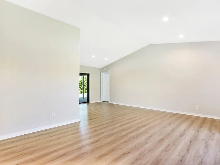 85 Hickory Hill Rd — Photo 8