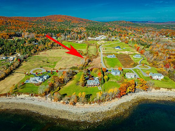 2nd image of 040-L Waters Edge Drive