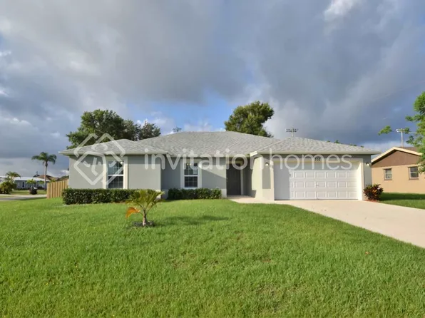 702 SW Dolores Ave, Port Saint Lucie, FL 34983