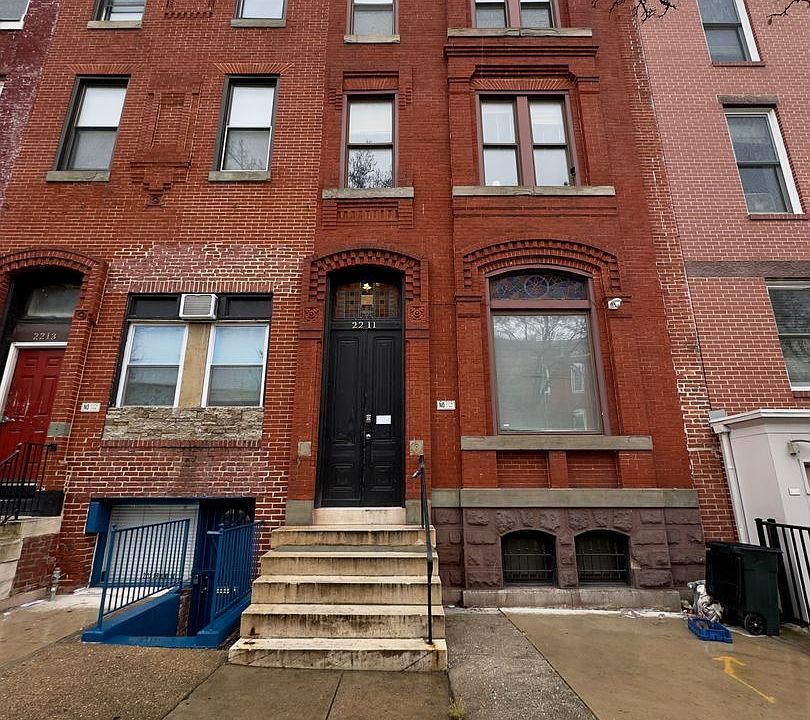 1st image of 2211 N Charles St APT 3