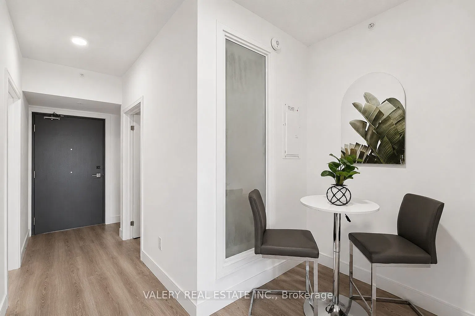 2 bed, $1,750 — Photo 4