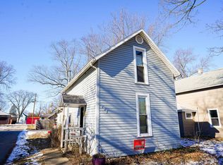 107 N Jefferson St, South Whitley, IN 46787