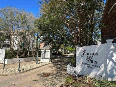 9853 Jefferson Hwy #F-1, Baton Rouge, LA, 70809
