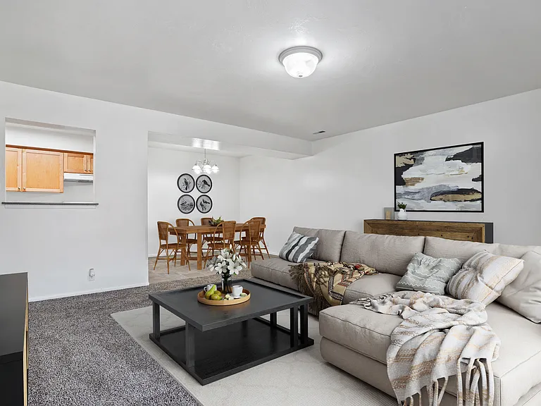 480 E Brandt Ct — Photo 1
