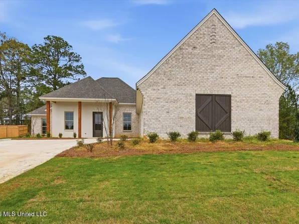 315 Jasmine Cove Ln, Brandon, MS 39042