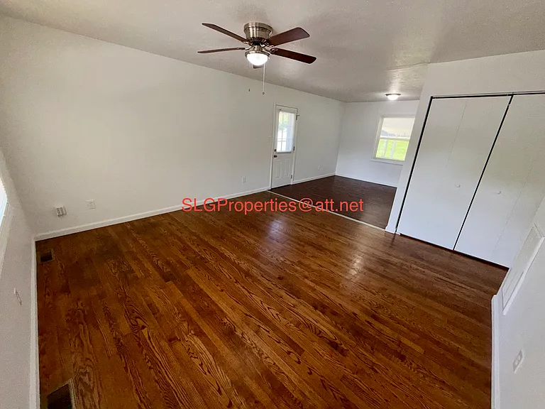 271 State St — Photo 17