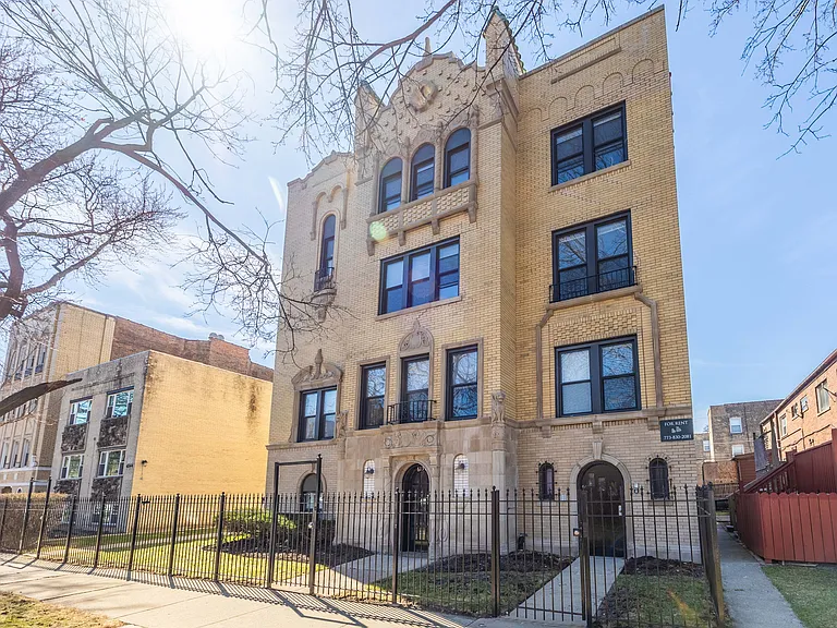 6148 N Francisco Ave — Photo 18
