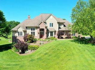 435 Harvest Moon Ct, Colgate, WI 53017