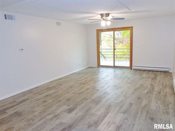 4th image of 7249 N Lakeside Ct