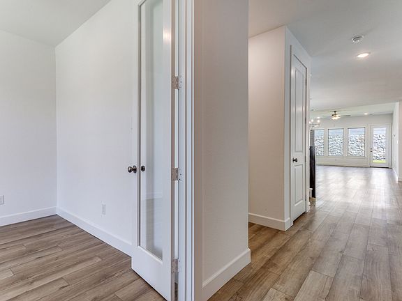 2nd image of 4824 Celestial Rd