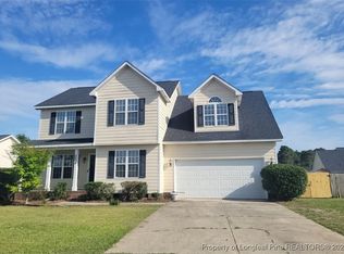 5514 Shady Lawn Dr, Hope Mills, NC 28348