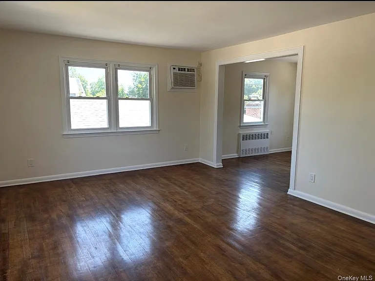 178 Walnut St #2 — Photo 7