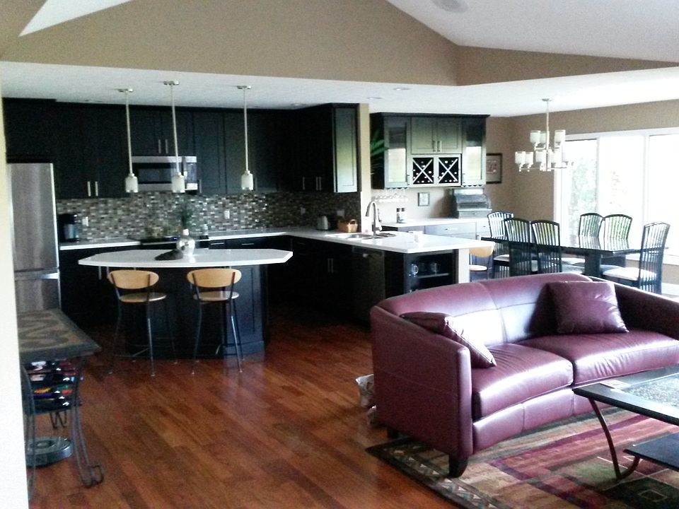 1st image of 27 Aberfield Ln