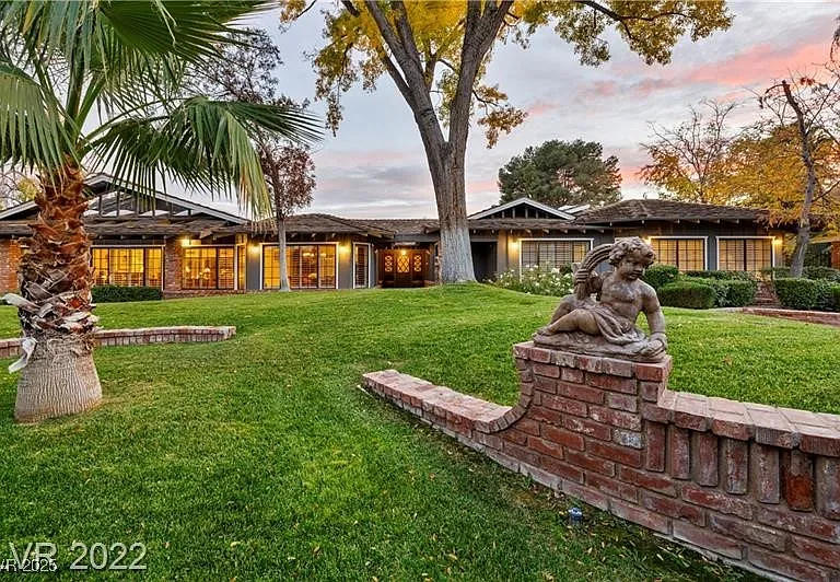 2801 Pinto Ln — Photo 1