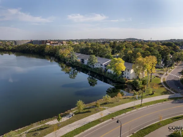 Half Moon Lake Apartments