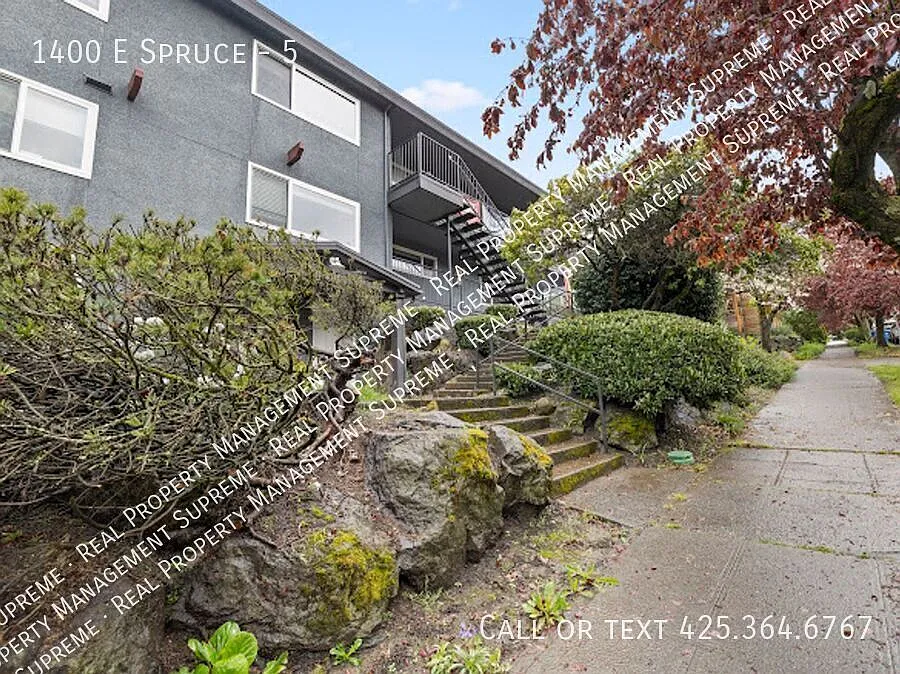 1400 E Spruce St #5