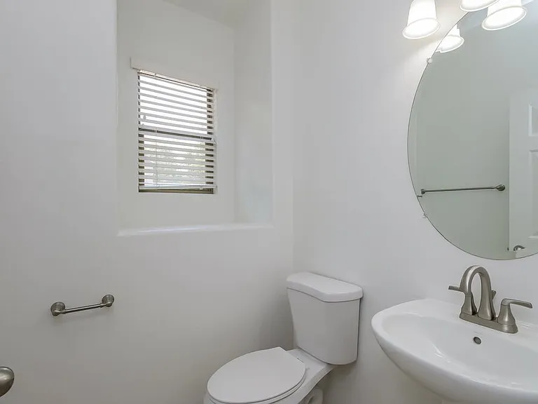 3829 E Kent Ave — Photo 15