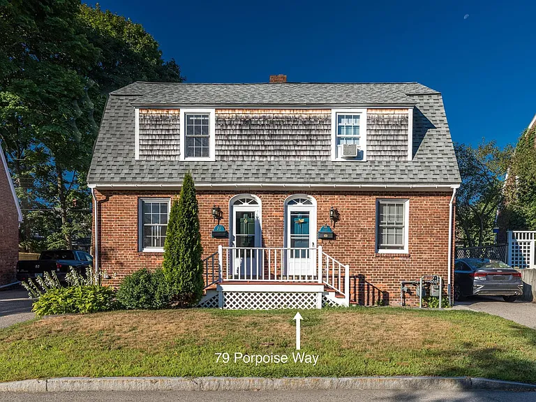 77 Porpoise Way — Photo 2