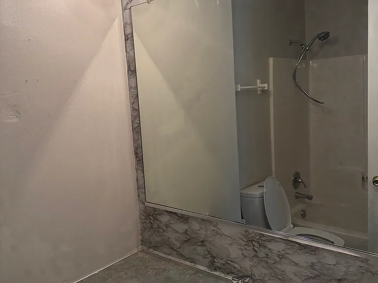 816 Westbrook Ct — Photo 21