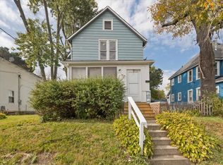 710 S Martin Luther King Jr Ave, Waukegan, IL 60085