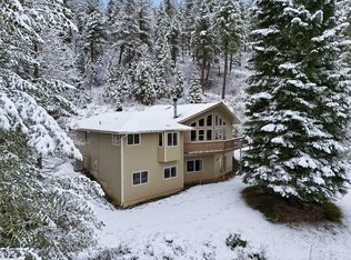 30324 N Elk Chattaroy Rd, Chattaroy, WA 99003