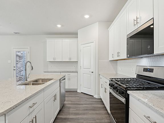 The Dorset floorplan with the Distinct 1 interior package.