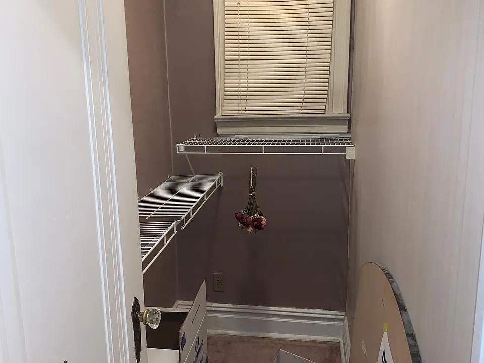 walk in closet