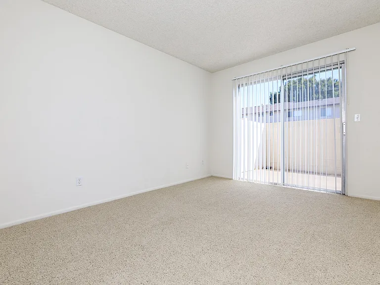 San Carlos and San Juan Apartment Homes — Photo 43