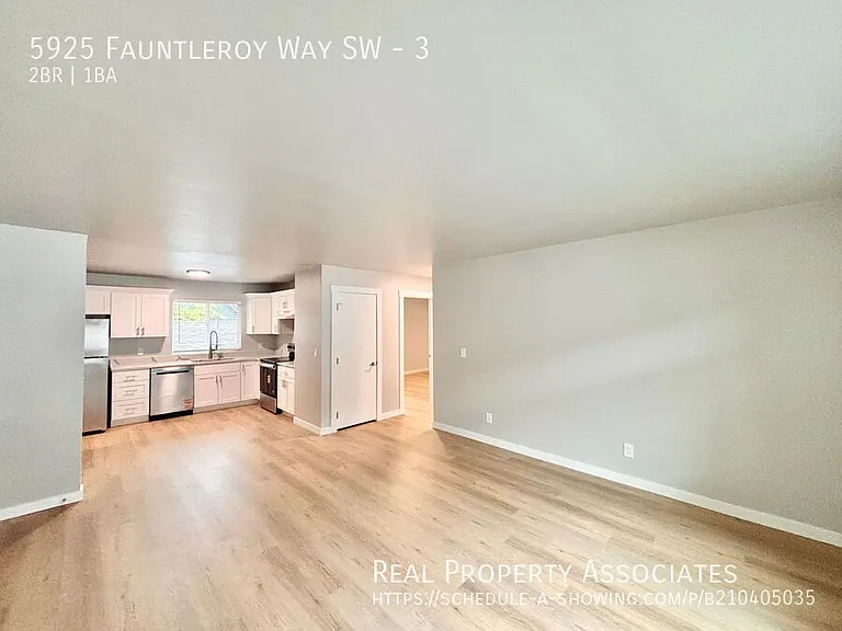 5925 Fauntleroy Way SW #3 — Photo 6