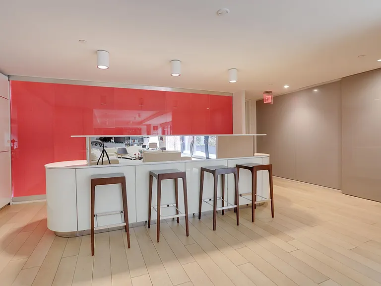 925 H St NW #313 — Photo 7