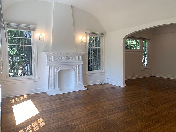 Living room. Entry to home