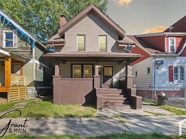 326 Eason St