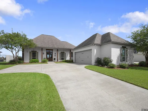 41204 Toledo Ave, Gonzales, LA 70737