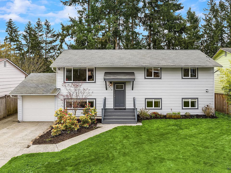 1st image of 4419 SE 4th Pl
